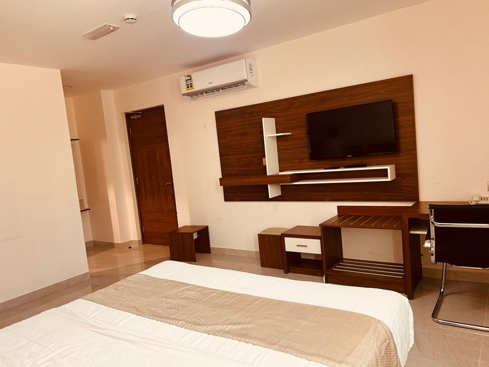 Sapphire Club Hotel